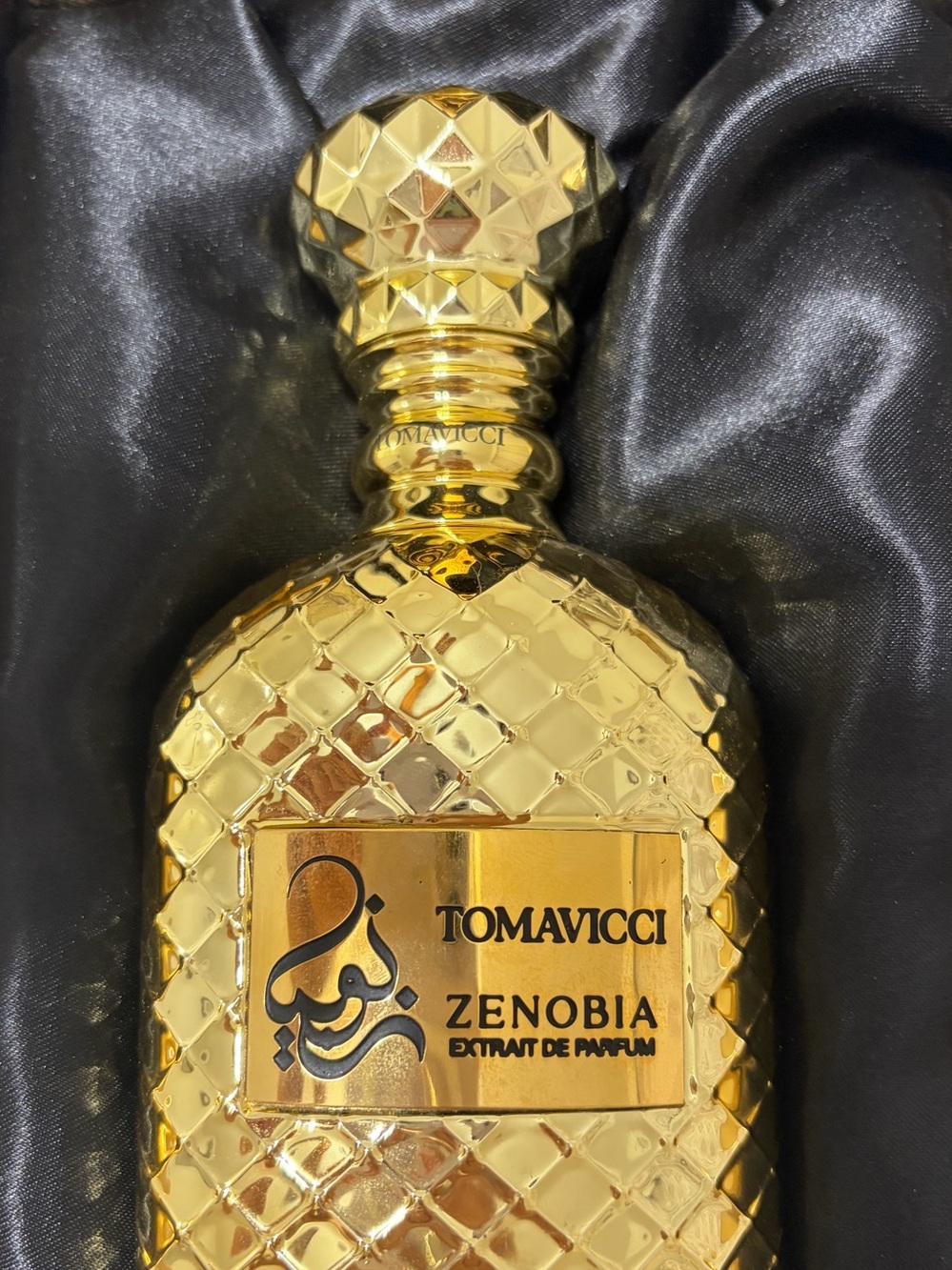 Zenobia Extrait de Parfum